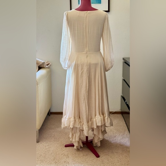 RAELYNNE DRESS IN ECRU - Picture 8 of 9